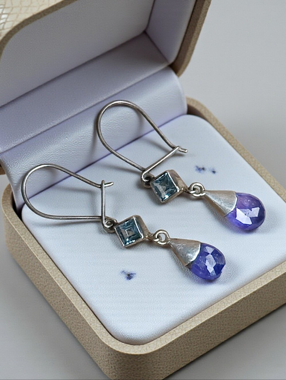 Vintage Sterling Tanzanite And Amethyst Earrings